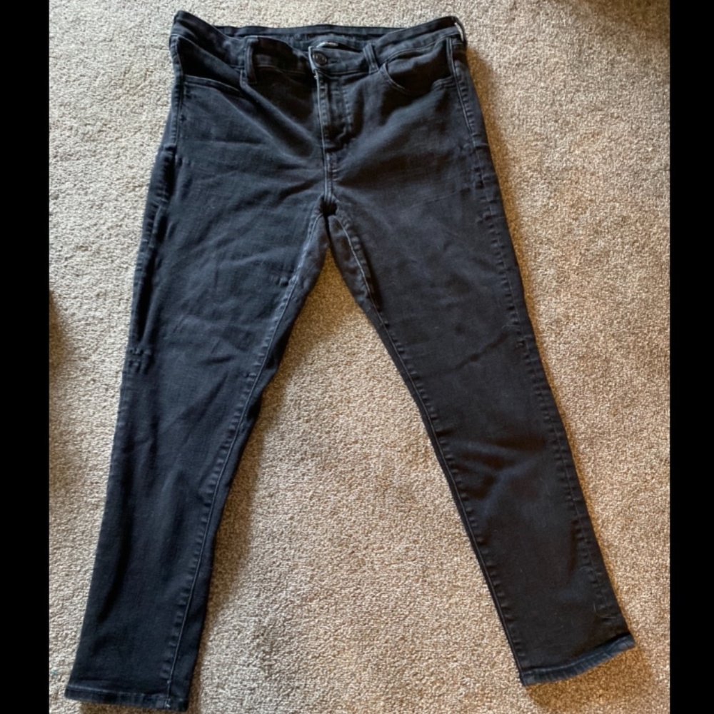 American Eagle Black denim